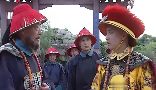 韬光养晦的三种表现形式，精通一招，都能够给自己赢得天赐良机！