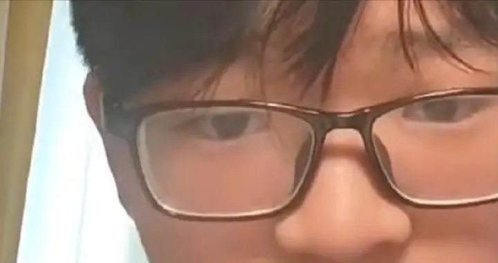 中国少年刚掌握日军罪证，就遭灭口威胁，聊天记录残暴，警方出手