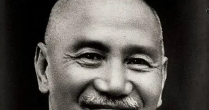 蒋介石年轻时算命，大师给他批了八个字，二十多年后才知其中含义