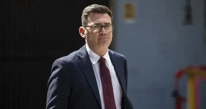 英国变天，新首相确定后，指责撒切尔让大英走歪路，对华态度曝光