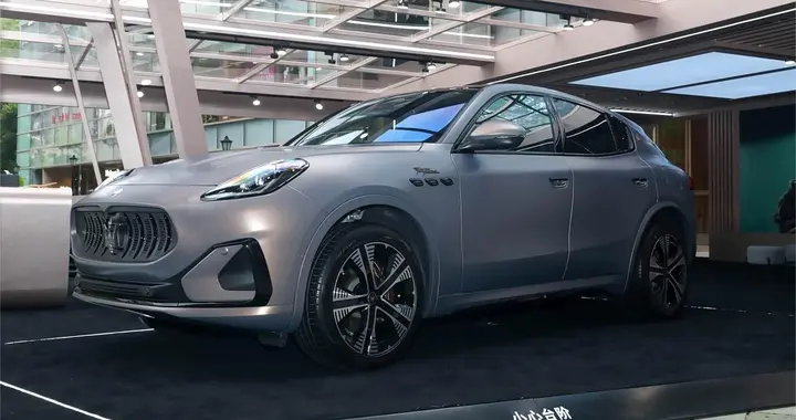 玛莎拉蒂豁出去了！从89.88万跌至35.88万，小米YU7危险了？