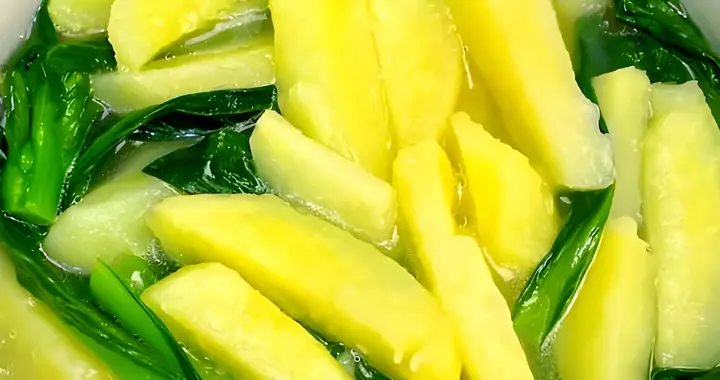 暖心好味道，简单又营养的土豆浓汤轻松在家做汤香浓滑秒变心头好