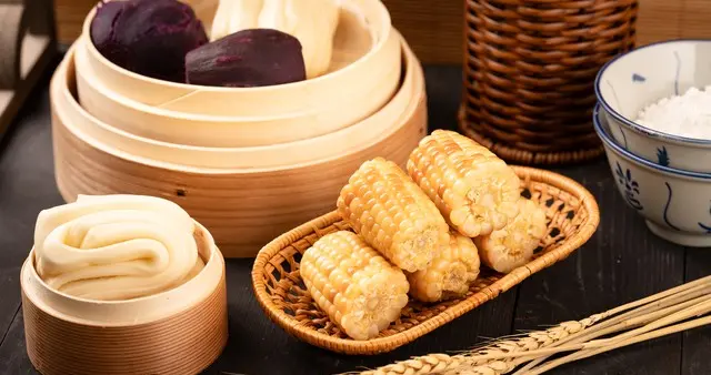 糖尿病人不是什么不能吃或什么能吃，是要会吃啥都能吃，血糖更好