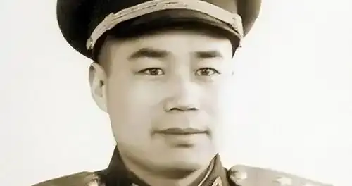 抗美援朝最悲情兵团司令：首战惨败再未翻盘，晚年：朝鲜的山太冷