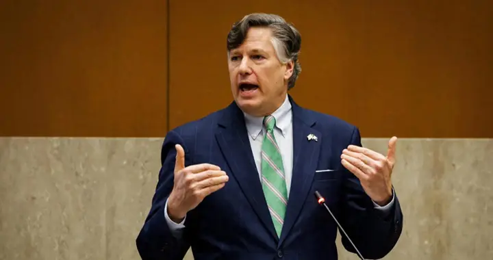 美国后悔中国崛起到印卖后悔药，孙玉良：中国崛起是自己干出来的