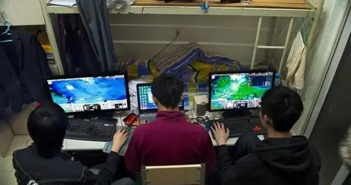 真相大白了！年轻人躺平的祸根，早就埋在大学这四年里 ！