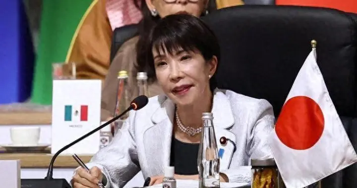 日本连出三件事！高市被逼辞职，岸田已扛旗，052D抵近奄美大岛