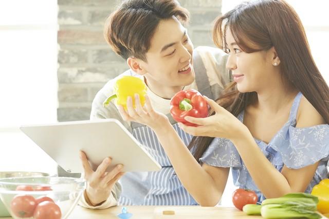 为何恋爱越久，心越慌？