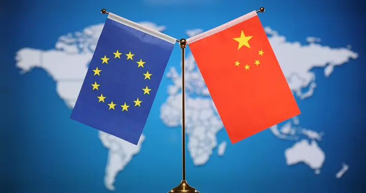 欧盟逼中企交银行数据，中方两部委联手反击，红线划了