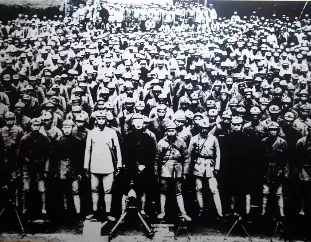 1936年红四方面军有16位师长，55年仅4人授衔，3位中将，1位大校
