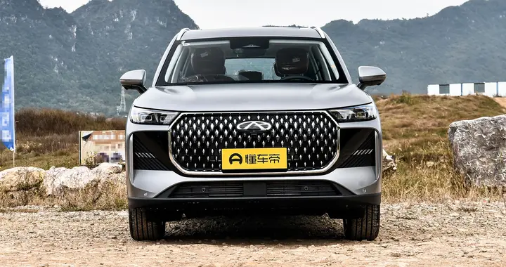 不到10万买大五座SUV，标配1.6T+8155芯片，这款奇瑞SUV家用真香