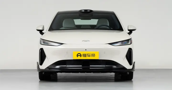 奇瑞风云A9购车手册！全系标配入门即豪华，怎么选都不踩坑