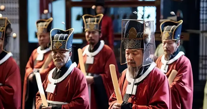 穿越回南朝真能逆袭？别拿爽文当常识，你连身份门槛都迈不过