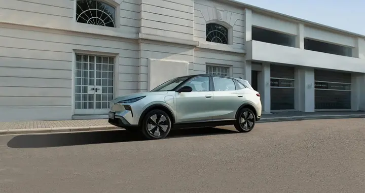 续航、空间、质保都有诚意，“天生抗冻”的奔腾悦意03值得入手