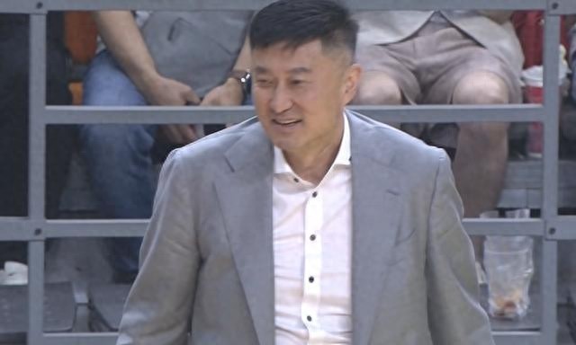一场76-93，输球不可怕，可怕的是徐杰赛后一席话，问题太多了