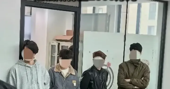 一年破解7000台手机赚千万元，背后隐藏的社会焦虑与人性裂变