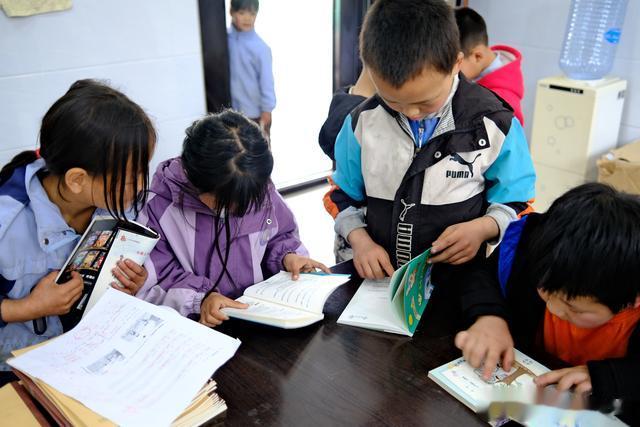 彭水自治县流动服务进基层走进平安镇岩口村小主题活动圆满结束