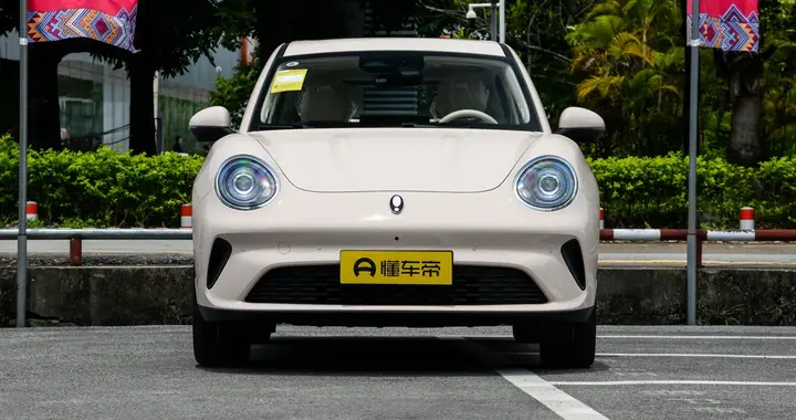 春日时光“撸猫”指南：2025款欧拉好猫，高颜值＋好舒适＋真安全