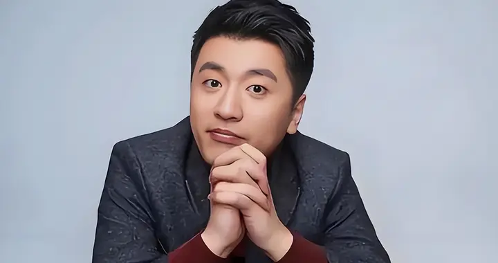 网友曝张雪峰抢救细节！倒地30分钟才被发现，用ECMO全力抢救无效