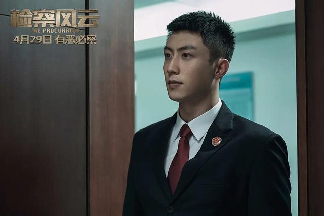 上映第4天，《长空之王》丢了冠军，马丽新片成黑马，揽3.5亿票房