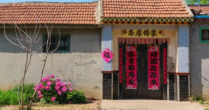 农村老人为什么爱攀比？因为他们穷的不是口袋，而是认同感