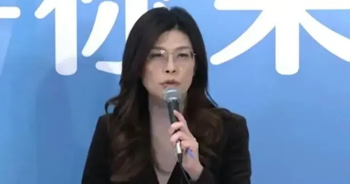 一天之内，国民党发生两件大事，直接摊牌，郑丽文交底两岸统一