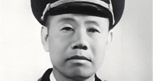 红四军副军长，解放时才是个师长，建国后却连病都看不起