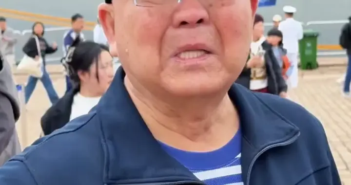 海军77载峥嵘岁月，老兵含泪回望，强军之路风雨兼程何其不易