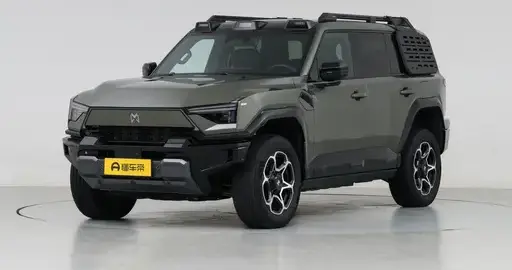 探店猛士M817：五米一的智能方盒子，全栈华为，硬派越野也"智野"