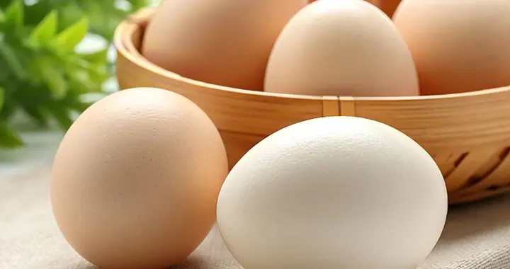 研究发现：62岁后常吃鸡蛋，患肝癌风险是不吃鸡蛋的数倍？真的吗