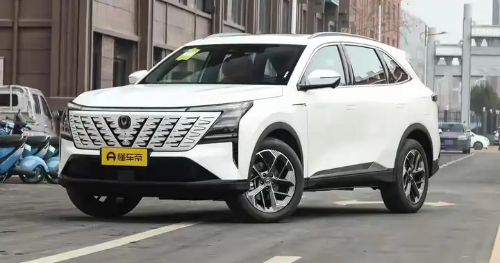 重回巅峰！3月燃油车销量排名：轩逸夺冠，锋兰达第8，迈腾第15