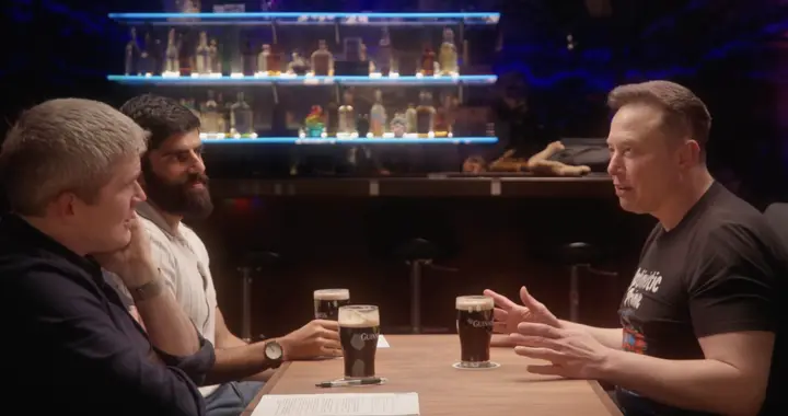 【长期主义】第386期智能说：马斯克访谈（上），Optimus是印钞机