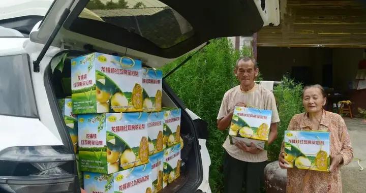 啃一口就消暑解渴！南充嘉陵这口爆汁“地标果”专治一身燥热…