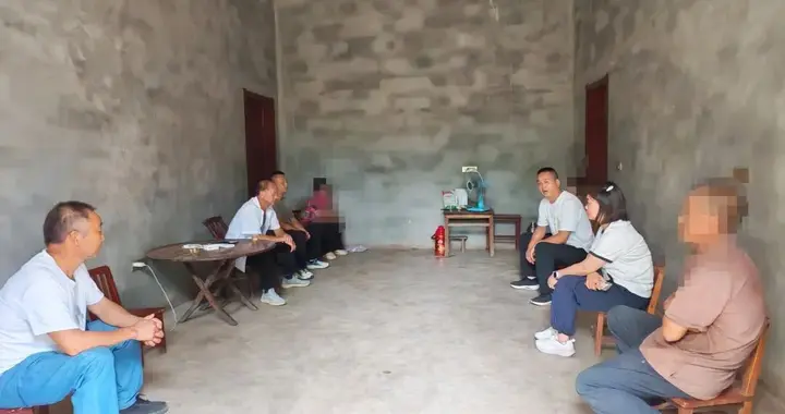 旬阳市神河镇：温情调解化干戈 邻里和睦护平安