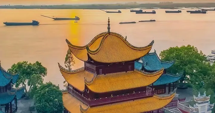 千古两首岳阳楼诗：孟襄阳天下无敌，杜少陵天上无敌