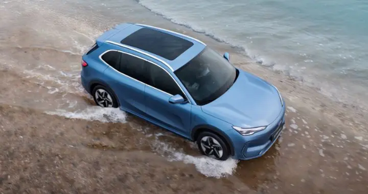 家用车的本质是什么？2026款银河E5给出了答案