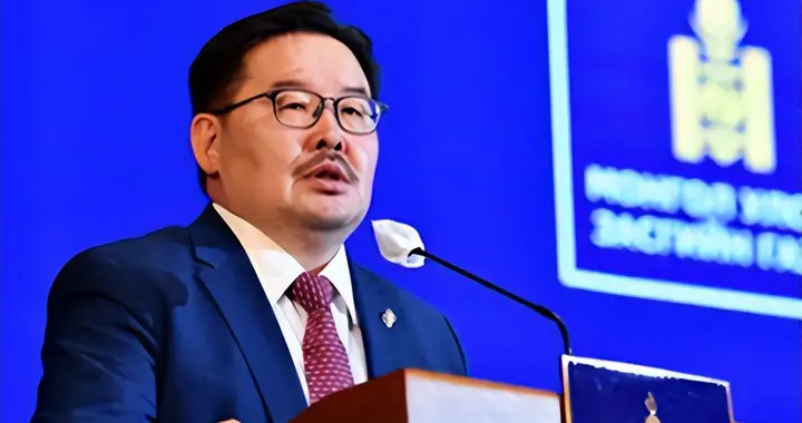 邻国又又又变天了，亲华总理一夜下台，自嘲辞职是因为国家利益？