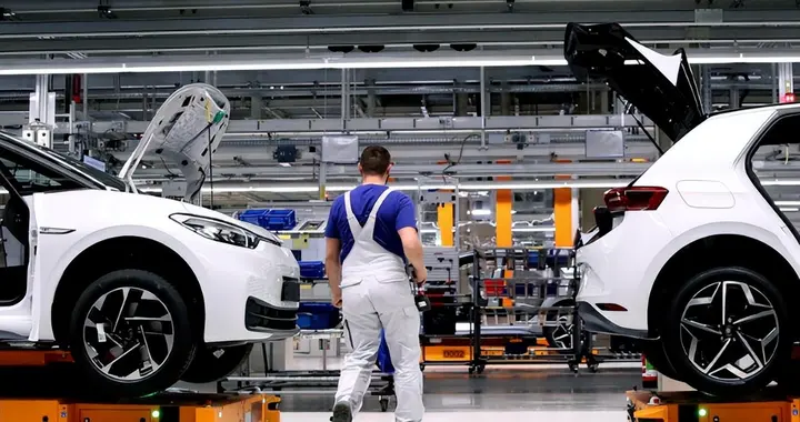 荷兰经济大臣突然取消访华，强抢中企翻车怕问责，不敢来了？