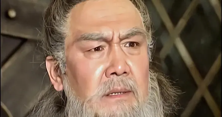 韩玄麾下有4大猛将，若齐上围攻关羽，2个关羽也未必拿得下长沙郡
