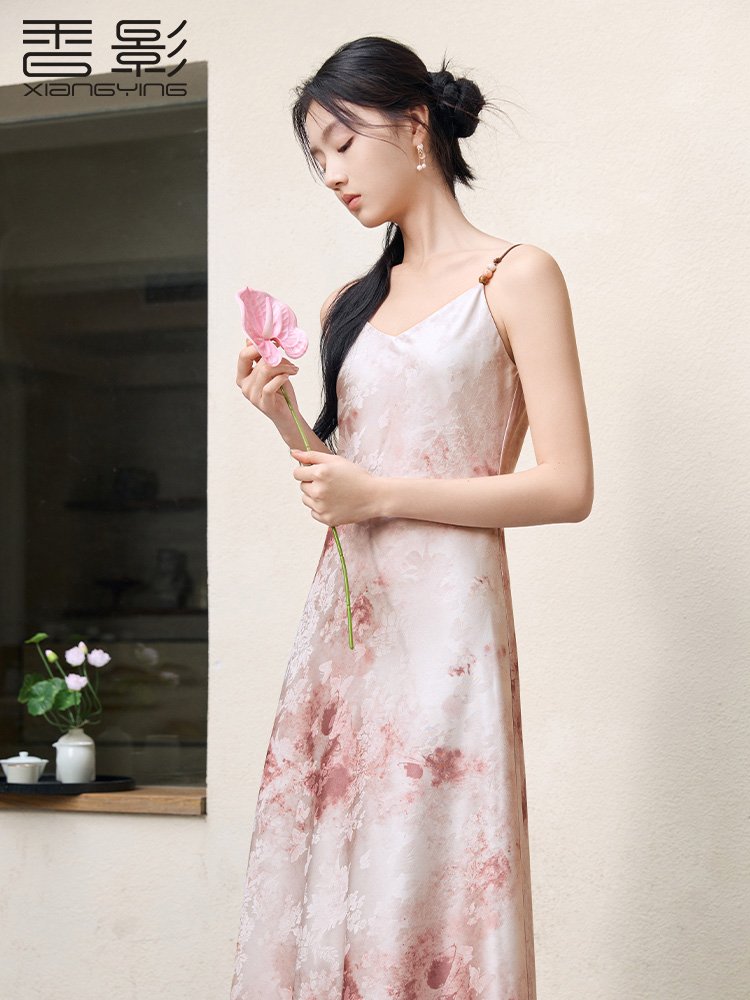 香影新中式提花暗纹吊带裙女