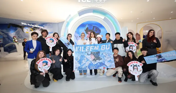 谷爱凌冬奥会后首次亮相，与全球粉丝共同分享创造历史时刻