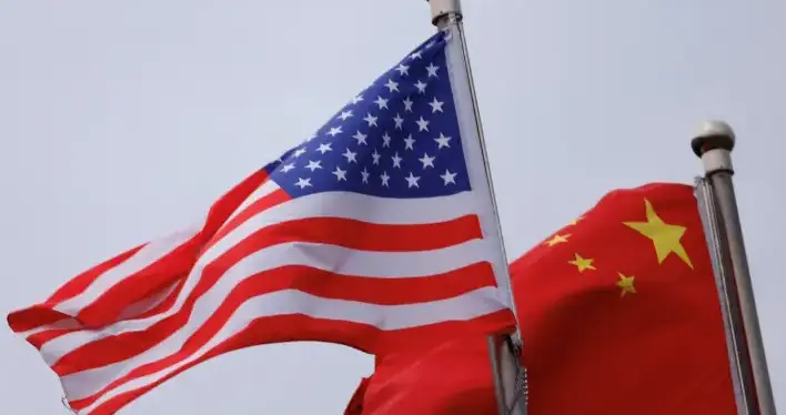 美国加息新关税剑指全球，为何唯独中国幸免？