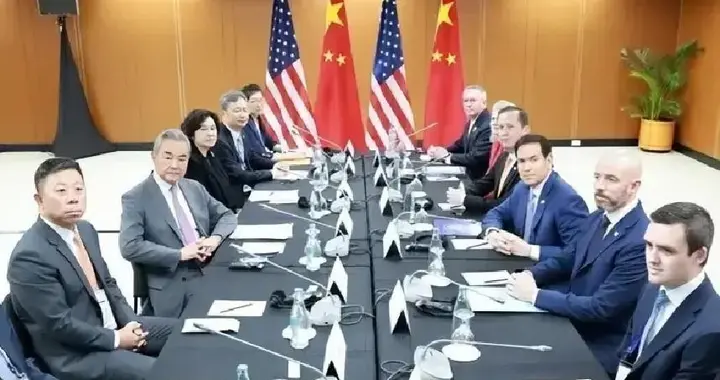 70国代表参会，中方突然换将，王毅不见日高官，高市彻底赔光国运
