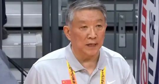 中国83：71巴西，韩旭MVP、张茹6分钟3失误，再也不能国家队了！