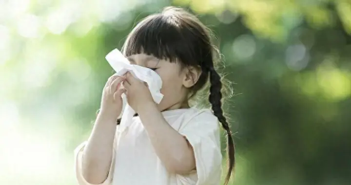 雷雨后多人窒息昏迷，急诊全是人，罪魁祸首竟是种了几十年的蒿草