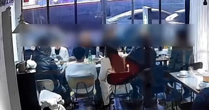 9人开溜不一定都否决