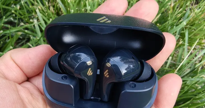 2026百元耳机卷王！漫步者FitBuds Turbo实测：音质降噪双越级