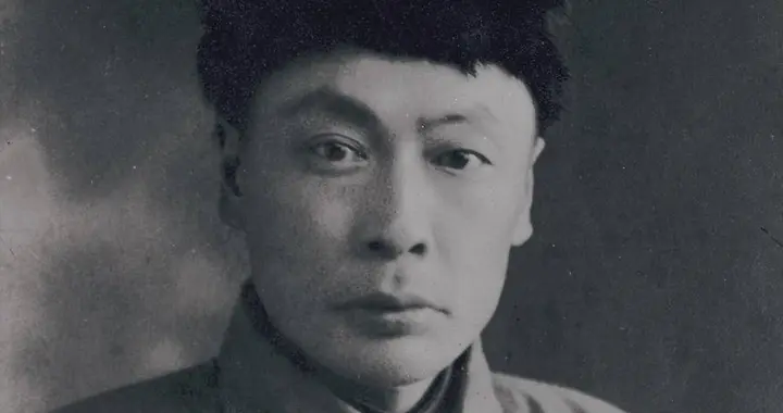 陈毅被叛徒诱进圈套命悬一线，因不懂方言听错两字逃生