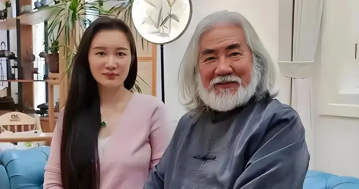 73岁张纪中情债太多，被前妻追着要钱后，还要由杜星霖来买单