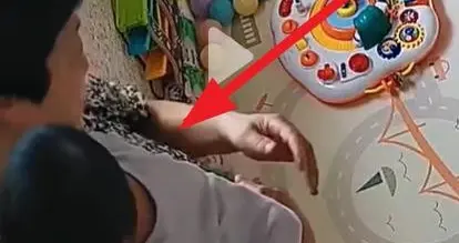 “嫌弃孙女”骂上热搜：有些老人活该苦一点